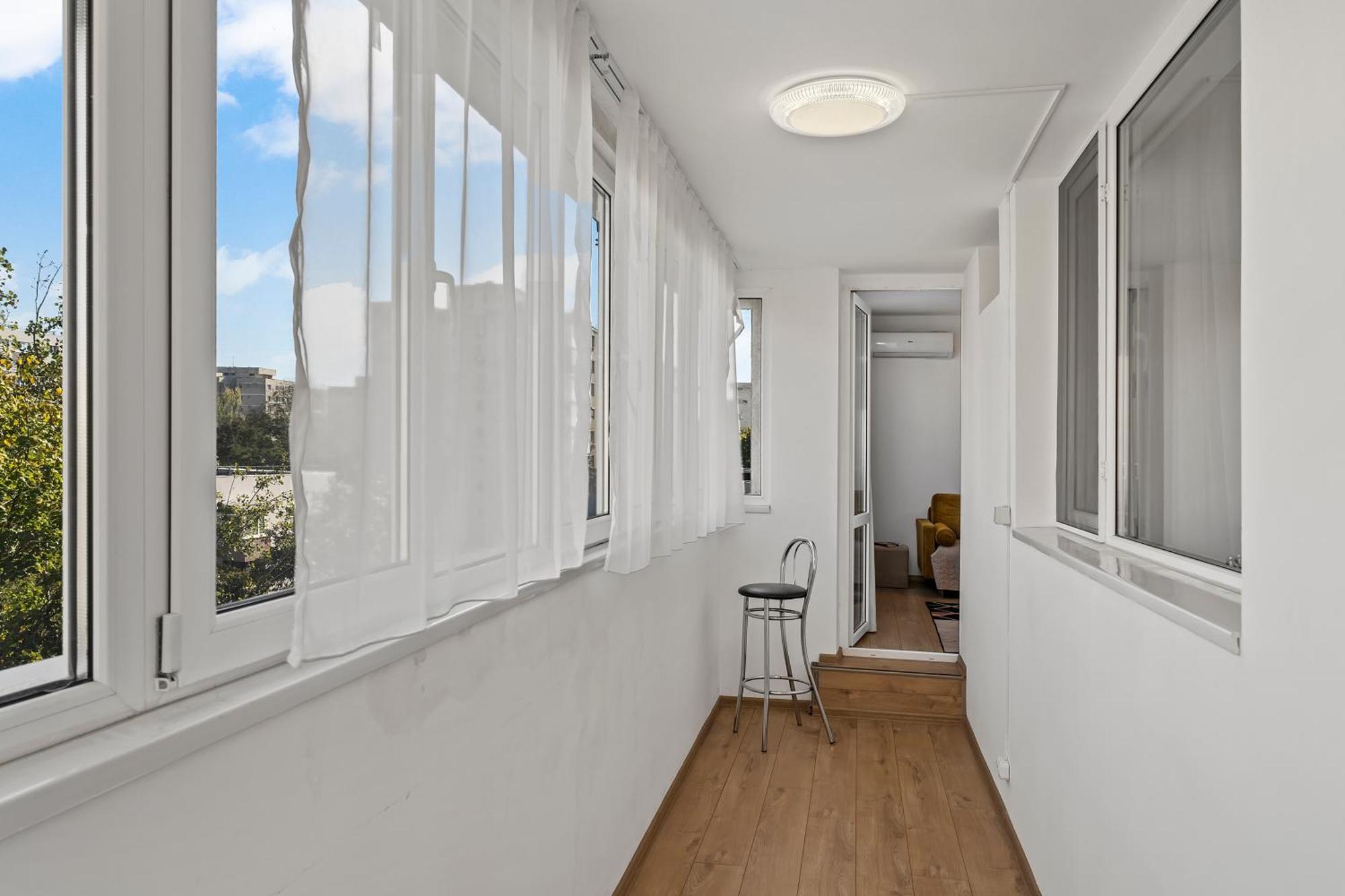 Apartament De Lux Drumul Taberei Бухарест Экстерьер фото